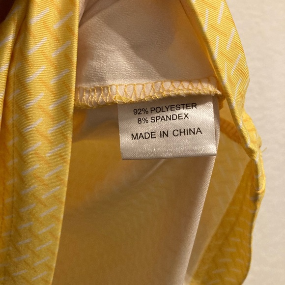 Men’s Yellow SPF Zip-Up - Picture 4 of 6